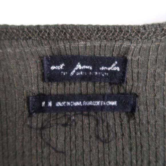 Urban Outfitters Green Long Sleeve Shirt - Size Medium - Picture 4 of 9